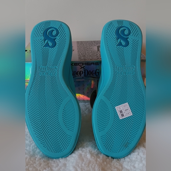 Skechers x Snoop Dogg Boss Life turquoise Slip-On Canvas Women Sneakers - Picture 6 of 7